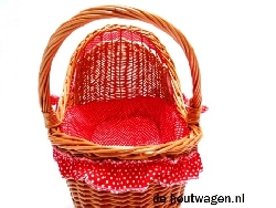 De Houtwagen | rieten poppenwagen rood met witte stippen | rieten poppenwagens | € 75,00