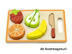 houten vormenplank met snijfruit