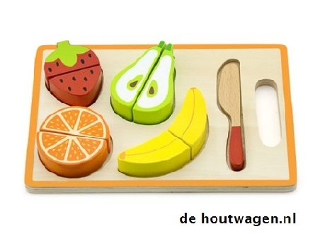 houten vormenplank met snijfruit