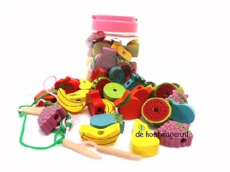 De Houtwagen | houten kralen fruit in bus | houten kralen groot | € 5,95