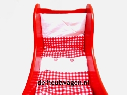 De Houtwagen | poppenwagen rood met witte hartjes | houten poppenwagens | € 69,95