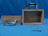 De Houtwagen | koffer met venster | houten koffers | € 11,50