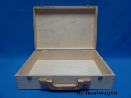 De Houtwagen | koffer nr. 2 gelakt | houten koffers | € 38,00