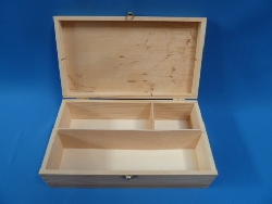 De Houtwagen | tekenkist gelakt met opschrift | houten kisten met vakverdeling | € 7,95