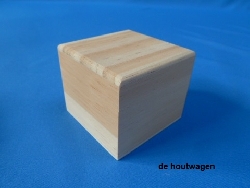 De Houtwagen | kubus kistje 7.5 x 7.5 x 6 | houten kisten vierkant | € 6,50