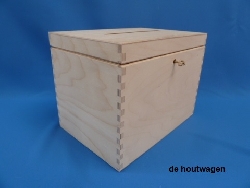De Houtwagen | enveloppenkist 29 x 20 x 21 cm. | houten opbergkisten | € 37,50