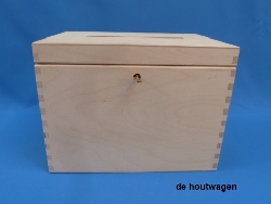 De Houtwagen | enveloppenkist 29 x 20 x 21 cm. | houten opbergkisten | € 37,50