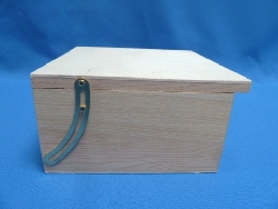 De Houtwagen | sieradenkistje met spiegel en etage | houten kastjes | € 14,95