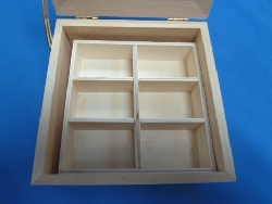 De Houtwagen | sieradenkistje met spiegel en etage | houten kastjes | € 14,95
