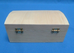 De Houtwagen | schatkistje 14 x 8 x 6.5 | houten kisten overige vormen | € 7,95