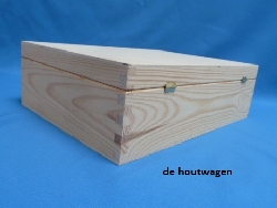 De Houtwagen | grenen kist 34 x 25 x 10cm. - A4 formaat | houten kisten rechthoekig | € 16,50