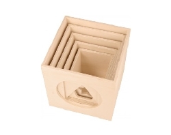 blank houten stapelkubussen