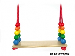 houten plank schommel met gekleurde kralen
