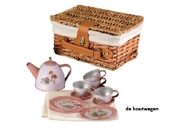 thee set blik egel in rieten mand