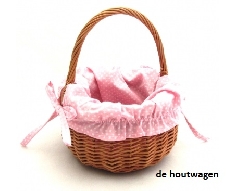 rieten mandje bekleed met roze stip