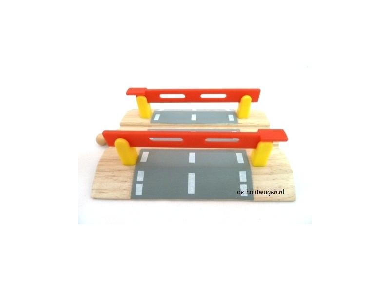 De Houtwagen | houten treinbaan spoorwegovergang | mentari losse rails e.d. | € 6,95 De Houtwagen | houten treinbaan spoorwegovergang | mentari losse rails e.d. | € 6,95