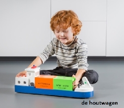 De Houtwagen | Rijnaak met 2 containers | houten vrachtwagens en machines | € 55,00
