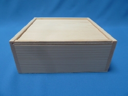 kist met schuifdeksel 22 x 22 x 8.5-1