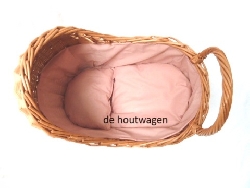 rieten poppenwagen met oud roze bekleding-1
