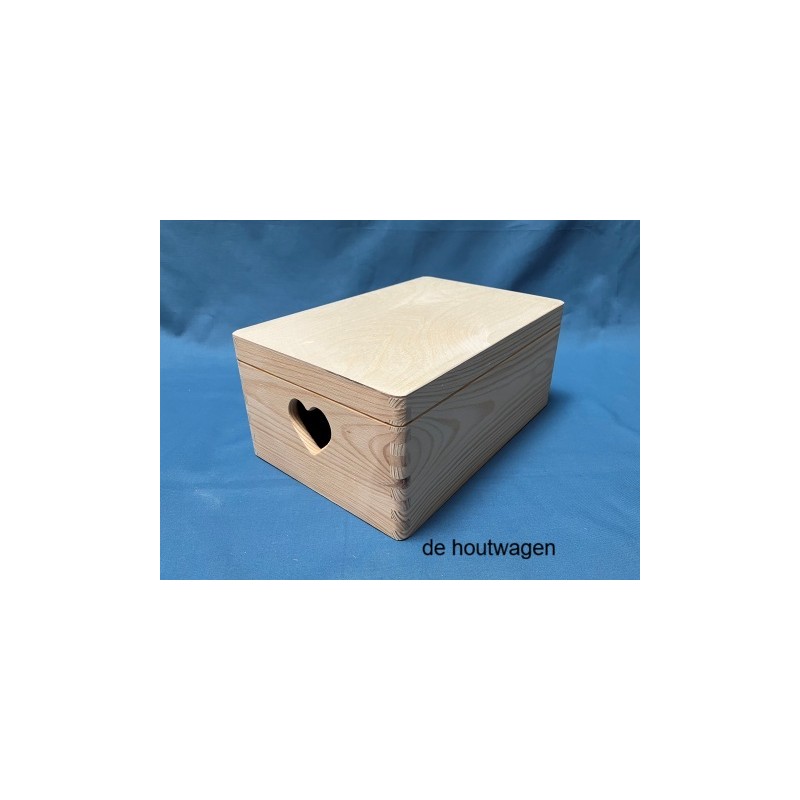 De Houtwagen | opbergkist met hartvormige grepen 30 x 20 x 13 cm. | houten opbergkisten | € 17,50