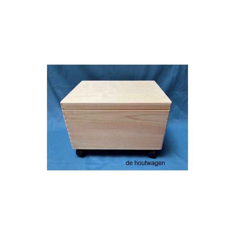De Houtwagen | opbergkist met zwenkwielen 40 x 30 x 22 cm. verrijdbare opberg en speelgoedkist | houten opbergkisten | € 39,95