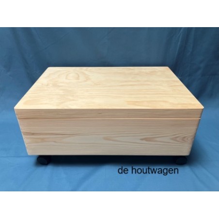 De Houtwagen | opbergkist groot met zwenkwielen 59 x 40 x 22 cm. verrijdbare opberg en speelgoedkist | houten opbergkisten | € 57,50
