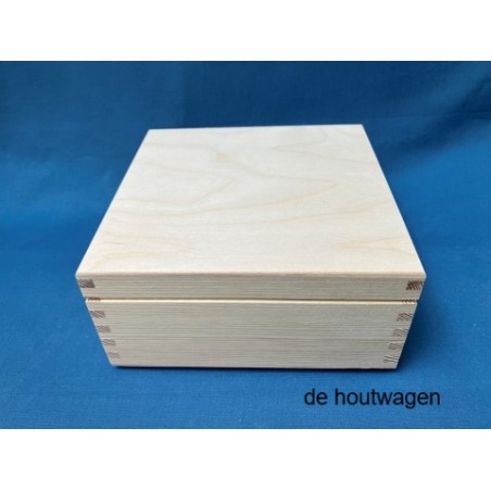 De Houtwagen | kist grenen 17.5 x 17.5 x 8 cm. | houten kisten vierkant | € 8,95
