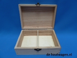 houten kistje met 2 vakken