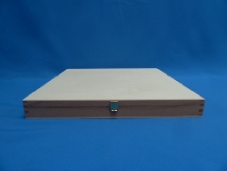 De Houtwagen | Luxe Vierkante Houten Pralinekist 30 x 30 cm – Platte Geschenkdoos | houten kisten vierkant | € 19,50